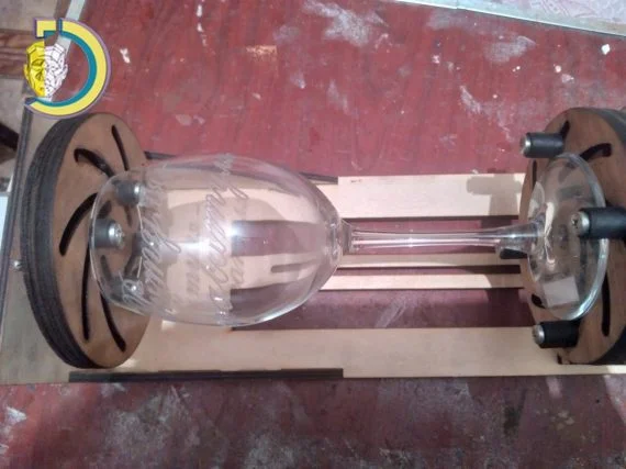 Suporte-de-Vidro-de-Alta-Qualidade-1