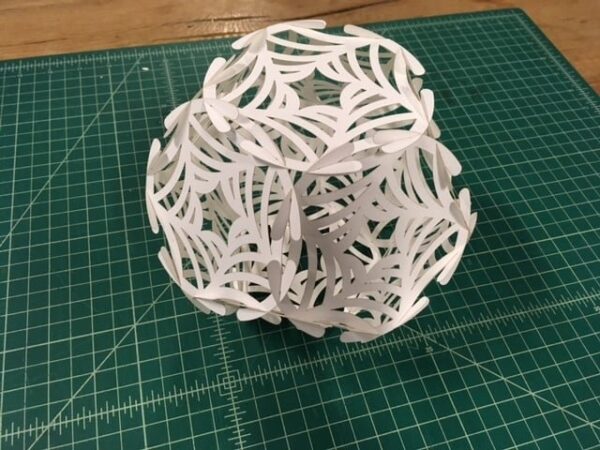 luminaria-Dodecahedral-Shade-1-600x450
