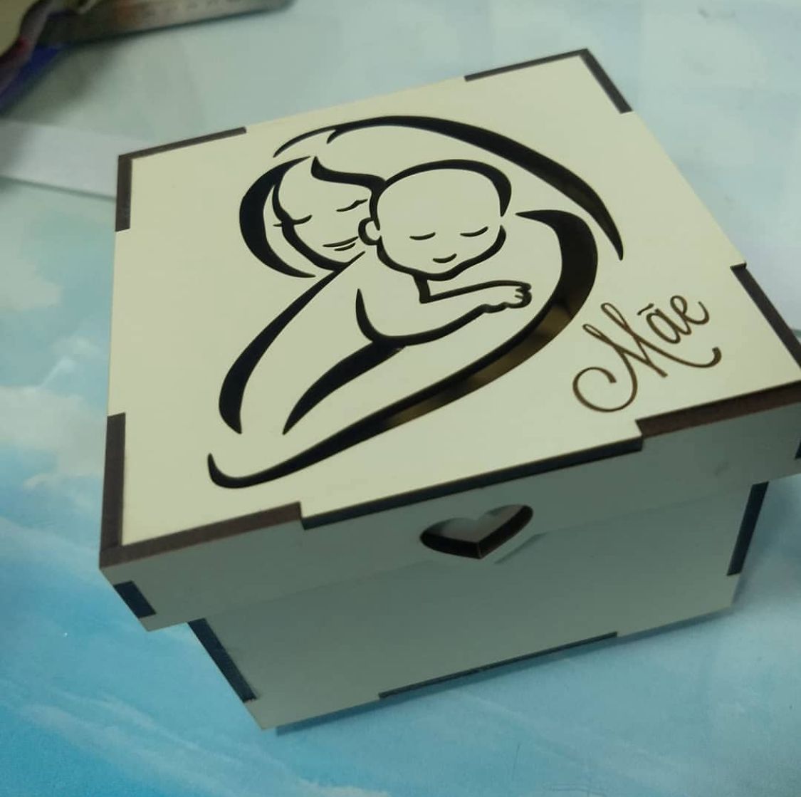 Dia das Mães caixa bebe