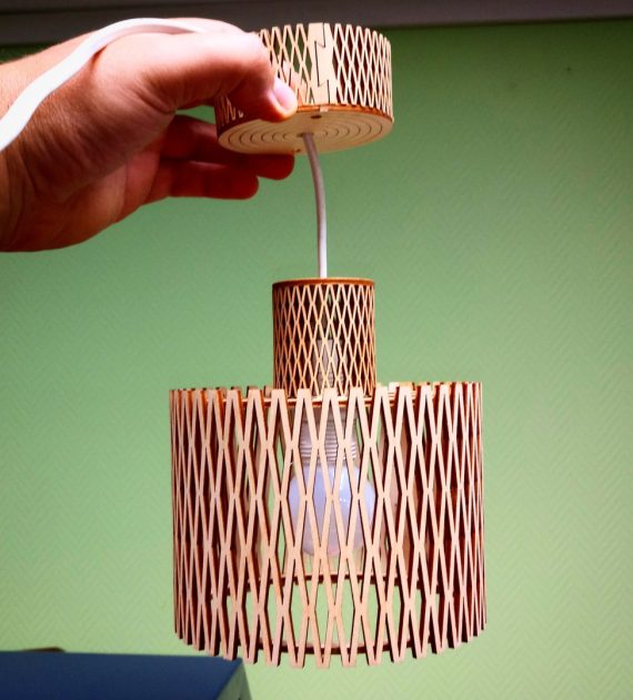 Luminária Pendente de Madeira para Corte a Laser
