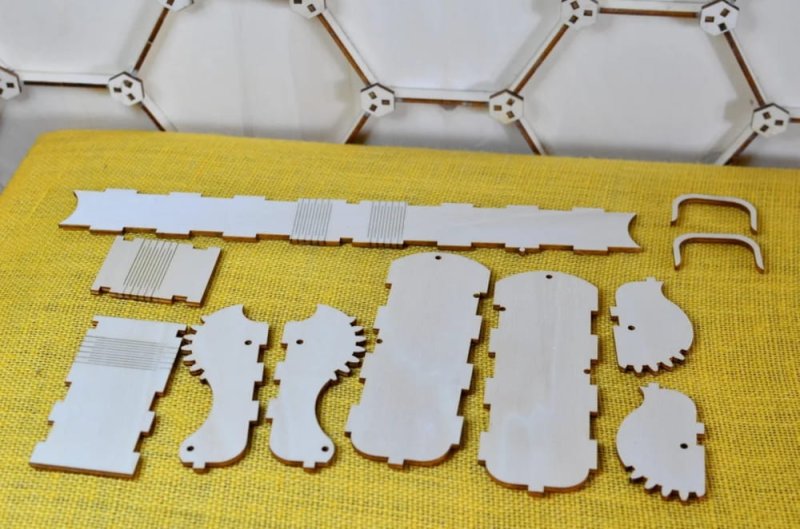 Caixa de óculos com engrenagens cortadas a laser - arquivo SVG1