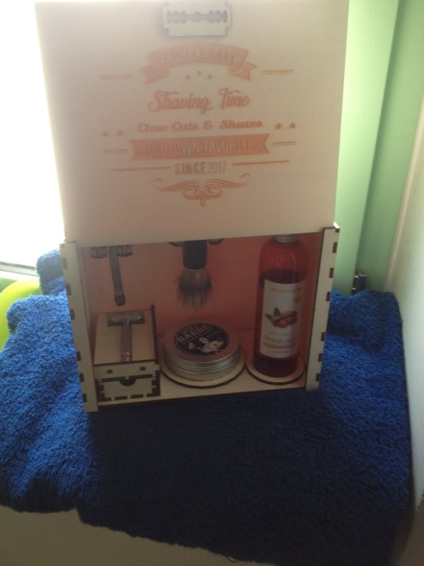 Estação de caixa de barbear com corte a laser canguru