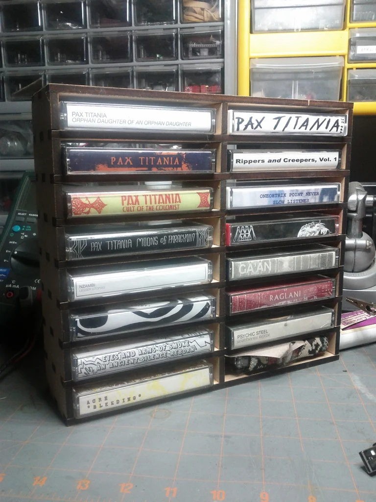 Suporte para cassetes cortado a laser